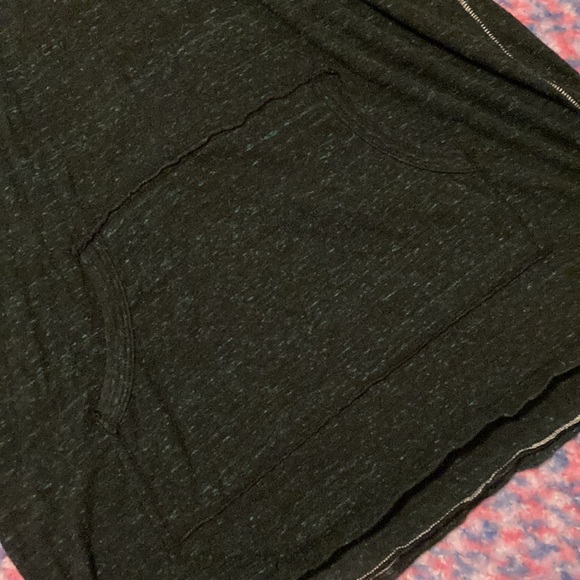 MENS BKE ATHLETIC FIT LONGSLEEVE - Picture 5 of 6